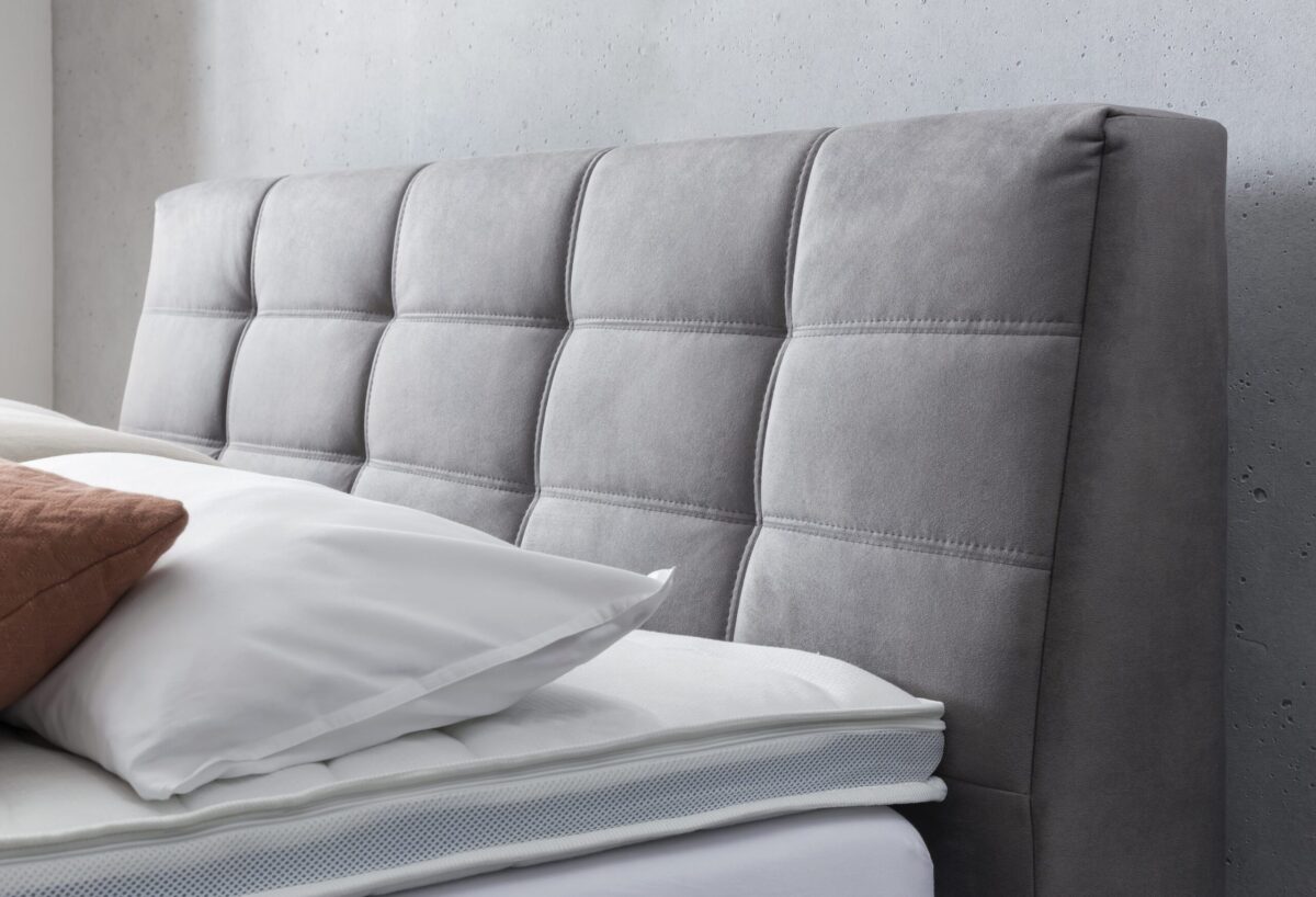 Förvaringssäng, dubbelsäng med sänggavel - LINDA