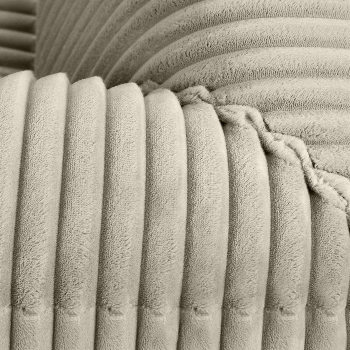 Chaise Longue Sofa Madea – Velo 22 | Magnus Dream UK